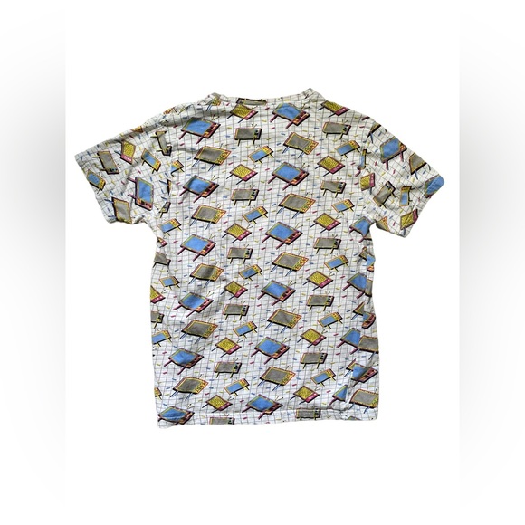 Super Massive | Small TV print graphic t-shirt - Picture 4 of 4